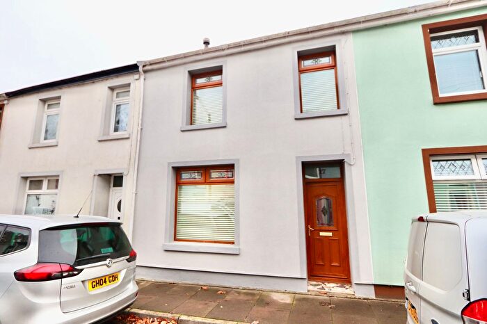 2 Bedroom Terraced House For Sale In Oakland Street, Bedlinog, CF46