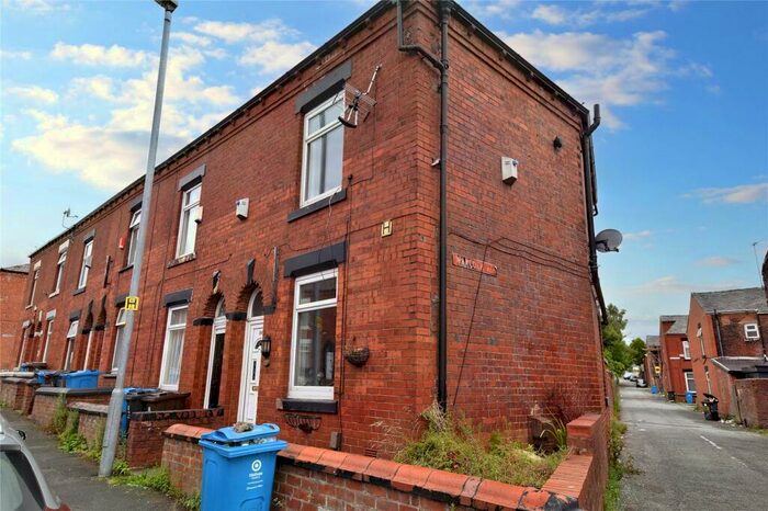 2 Bedroom End Of Terrace House For Sale In Balfour Street, Oldham, OL4