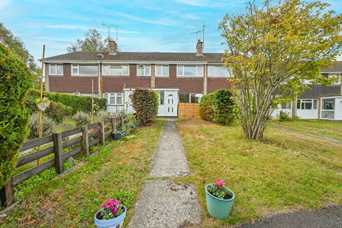 3 Bedroom Terraced House For Sale In Linford Road, Ringwood, BH24