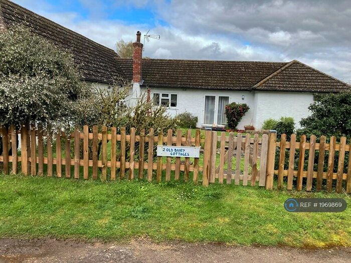 2 Bedroom Bungalow To Rent In Old Dairy Cottages, Churt, Farnham, GU10