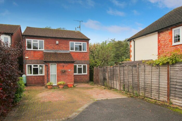 4 Bedroom Detached House To Rent In Primula Road, Bordon, Hampshire GU35