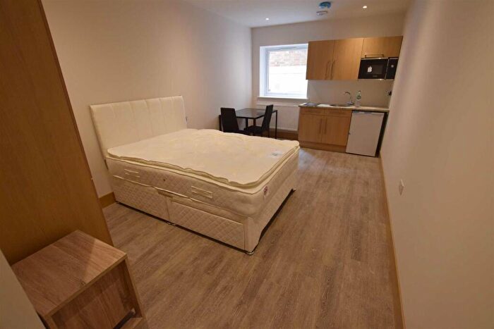 Flat To Rent In Colindale Avenue, Colindale, NW9