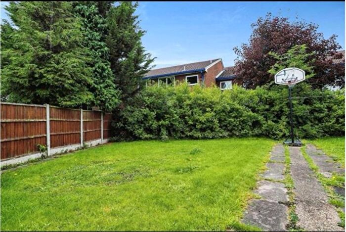 1 Bedroom Semi-Detached House To Rent In Failsworth Close, Nottingham, NG11