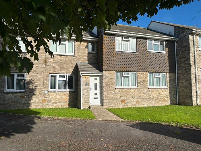 1 Bedroom Flat For Sale In East Street, Chickerell, Weymouth, DT3