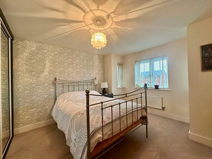 5 Bedroom Detached House For Sale In Home Farm Drive, Boughton, Northampton, NN2