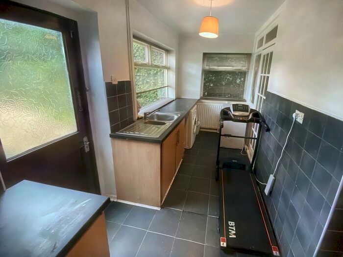 3 Bedroom Semi Detached House For Sale In Norman Place Road, Coundon