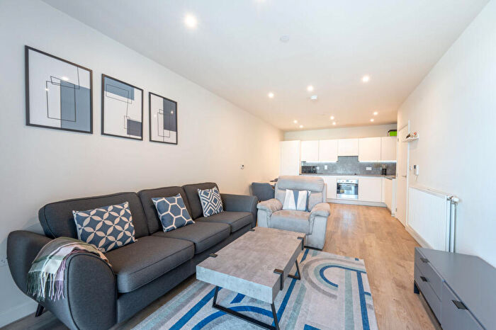 2 Bedroom Flat For Sale In North End Road, Wembley Park, Wembley, HA9