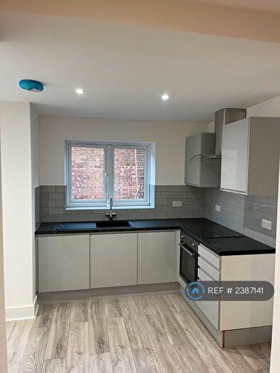 3 Bedroom Terraced House To Rent In Cumberland Avenue, Gravesend, DA12