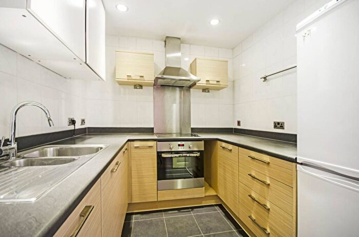 2 Bedroom Flat To Rent In Charcot Road, Colindale, London, NW9