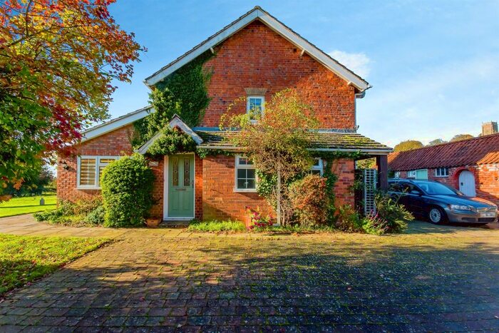 2 Bedroom Cottage For Sale In Church Lane, West Keal, Spilsby, PE23
