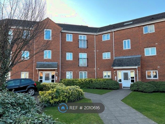 2 Bedroom Flat To Rent In Gabriel Court, Leeds, LS10