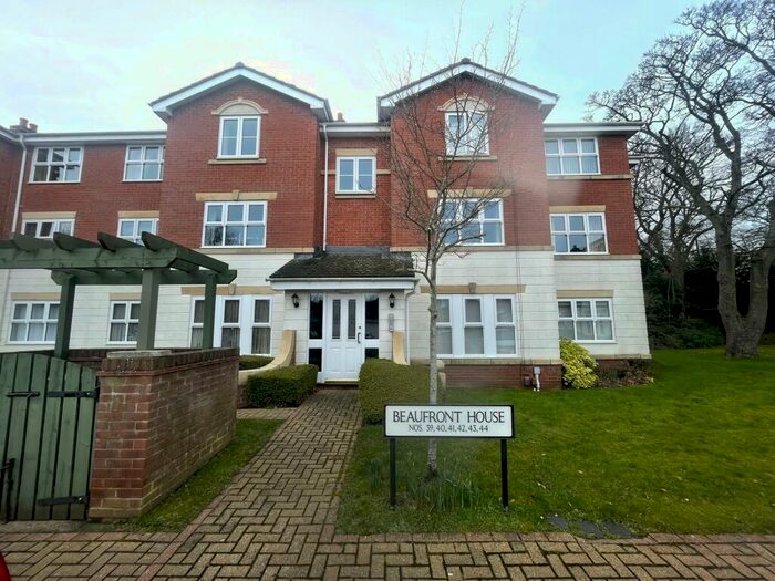 2 Bedroom Flat To Rent In Belvedere Gardens, Benton, NE12
