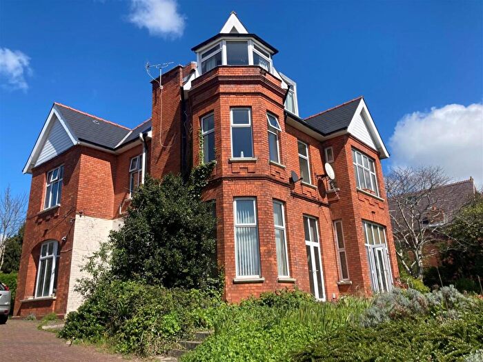 1 Bedroom Flat To Rent In Park Road, Barry, CF62
