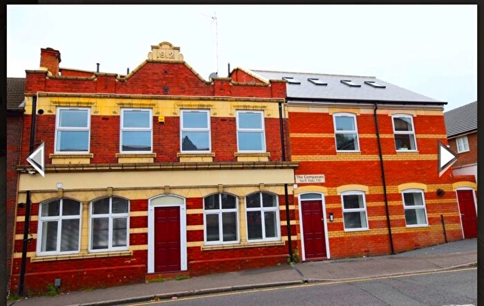 Studio To Rent In Flat, The Compasses, Farley Hill, Luton, LU1