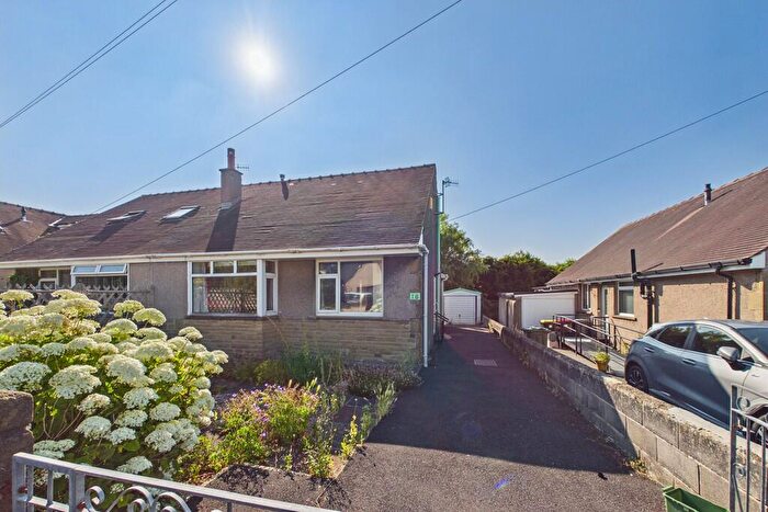 2 Bedroom Semi-Detached Bungalow For Sale In Westover Avenue, Warton, Carnforth, Lancashire, LA5