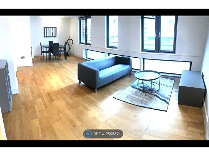 1 Bedroom Flat To Rent In Albany Court, London, E1
