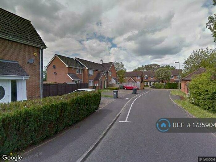 2 Bedroom Terraced House To Rent In St. Thomas Close, Basingstoke, RG21