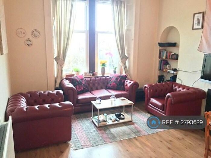 2 Bedroom Flat To Rent In Montrose Terrace, Edinburgh, EH7