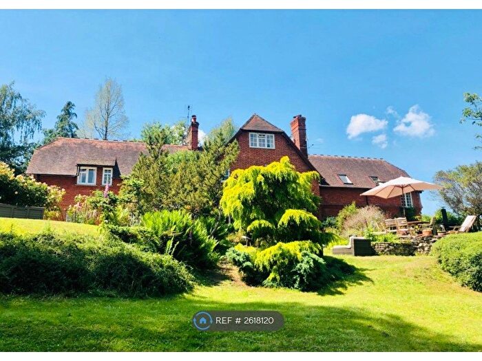 4 Bedroom Flat To Rent In Stag Hill, Mentmore, Leighton Buzzard, LU7