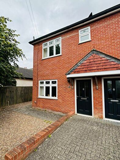 2 Bedroom House To Rent In Woodville Road, Boston, PE21