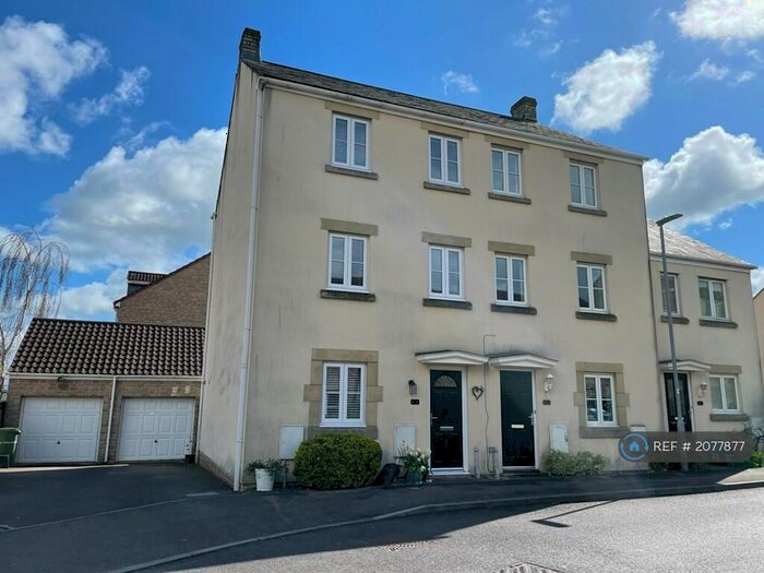 4 Bedroom Terraced House To Rent In Wallington Way, Frome, BA11