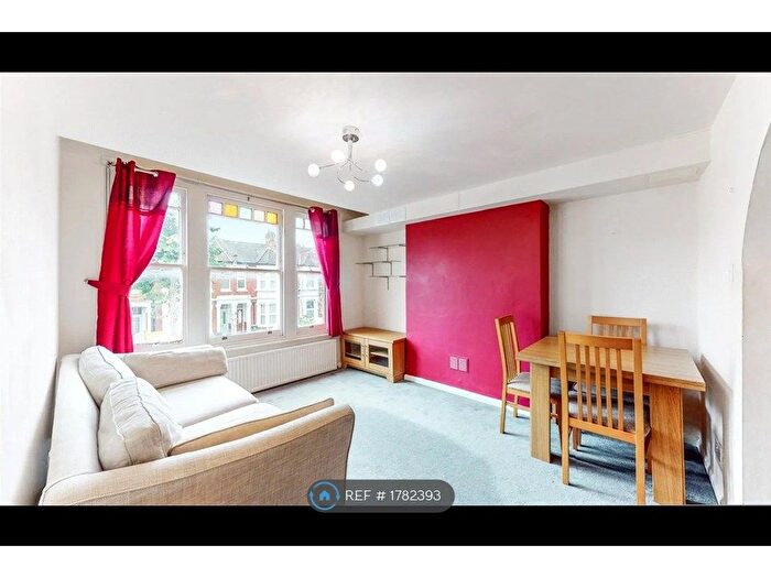 1 Bedroom Flat To Rent In Elvendon Road, London, N13