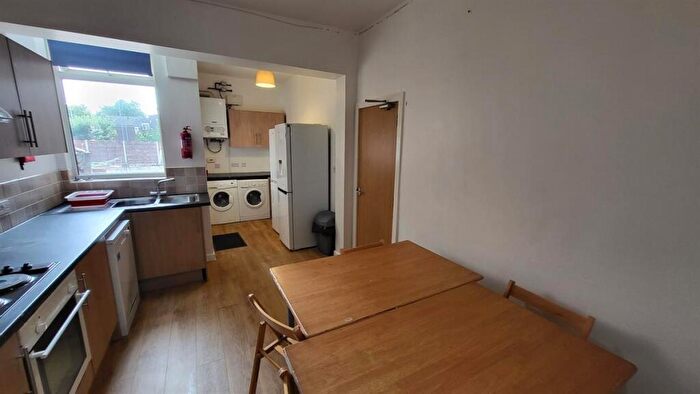 1 Bedroom House To Rent In Longford Place Victoria Park, Manchester, M14
