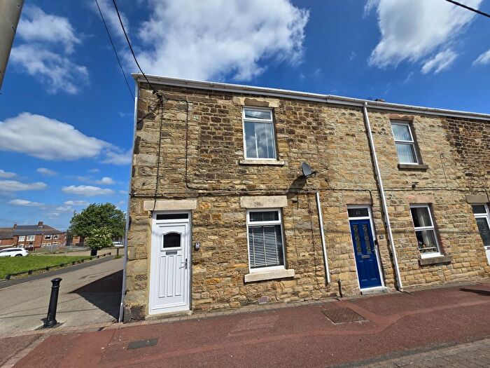 3 Bedroom End Of Terrace House To Rent In Leadgate, Consett, DH8