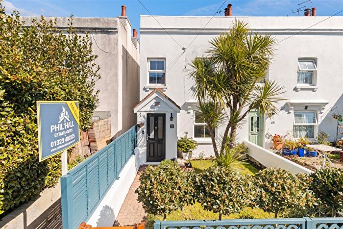 3 Bedroom End Of Terrace House For Sale In Warrior Square, Eastbourne, BN22