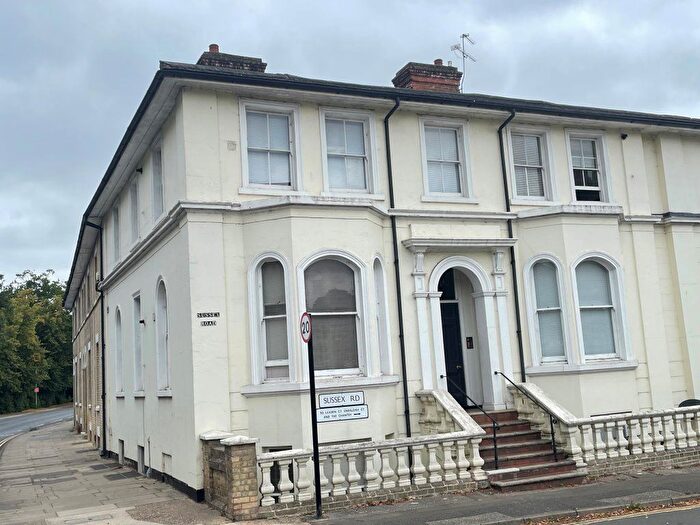 2 Bedroom Flat To Rent In Sussex Road, Colchester, CO3