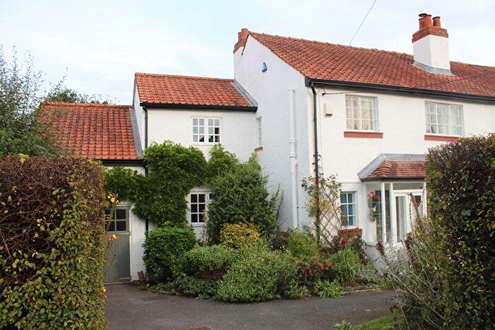 4 Bedroom Semi Detached House To Rent In Family Home Full Of Charactor And Charm, OX1