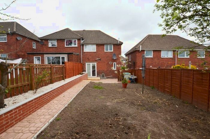 2 Bedroom Semi-Detached House To Rent In Wear Road, Stanley, DH9