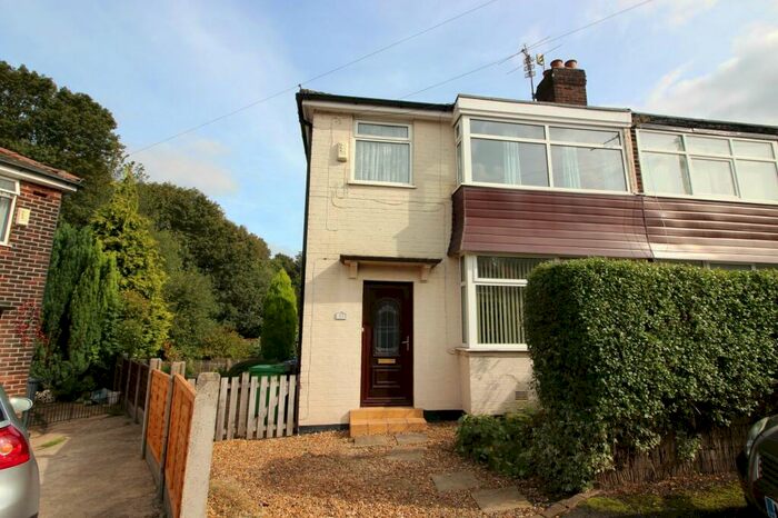 3 Bedroom Semi-Detached House To Rent In Gwendor Avenue, Manchester, M8