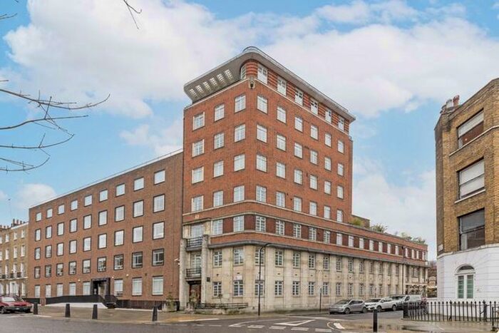 2 Bedroom Flat To Rent In John Street, London, WC1N