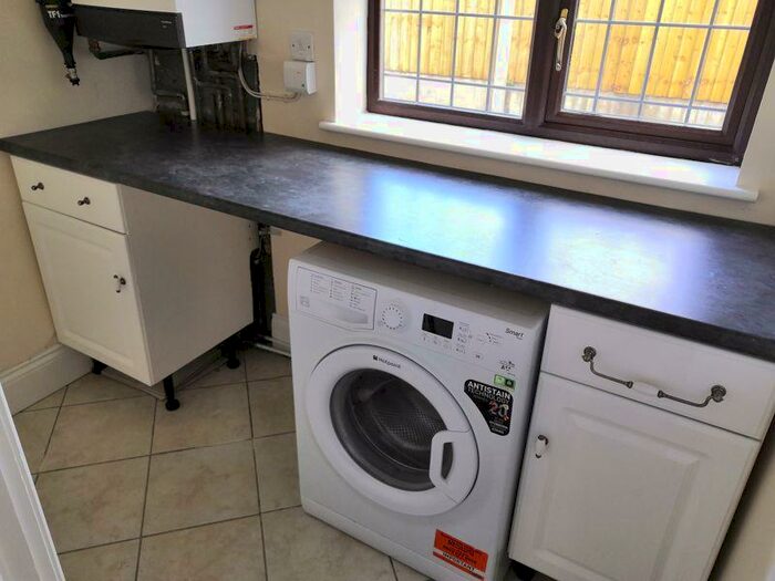 5 Bedroom Detached House To Rent In Elm Walk, Retford, DN22