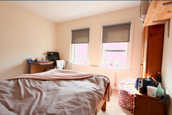 3 Bedroom Terraced House To Rent In St. Edwards Road, Reading, Berkshire, RG6