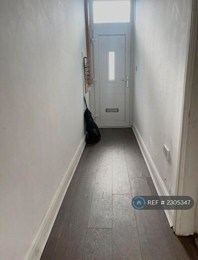 4 Bedroom Terraced House To Rent In Westbourne Avenue, Bolton, BL3