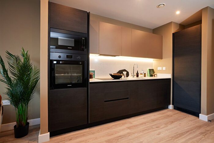 1 Bedroom Flat To Rent In Boulevard Place, Hove, BN3