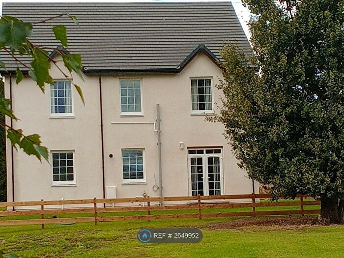 5 Bedroom Detached House To Rent In Cedars Court, Perth, PH2