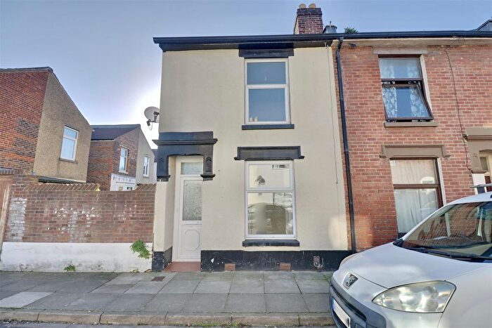 2 Bedroom Property To Rent In Liverpool Road, Portsmouth, PO1