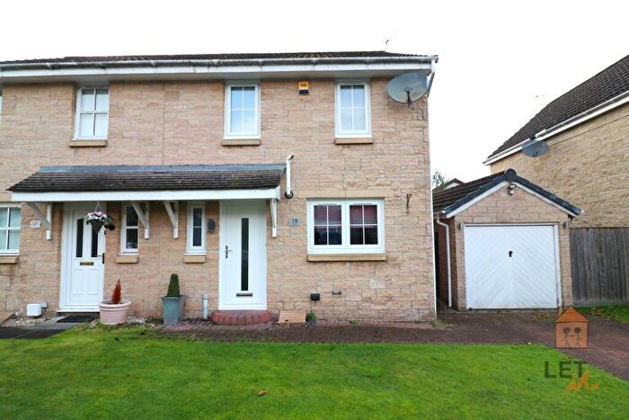 3 Bedroom Flat To Rent In Torran Drive, Erskine, PA8