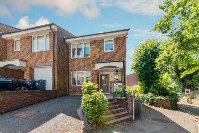 4 Bedroom End Of Terrace House To Rent In Heights Close, London, SW20