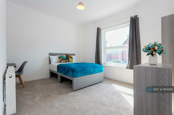 3 Bedroom End Of Terrace House To Rent In Boscombe Street, Manchester, M14