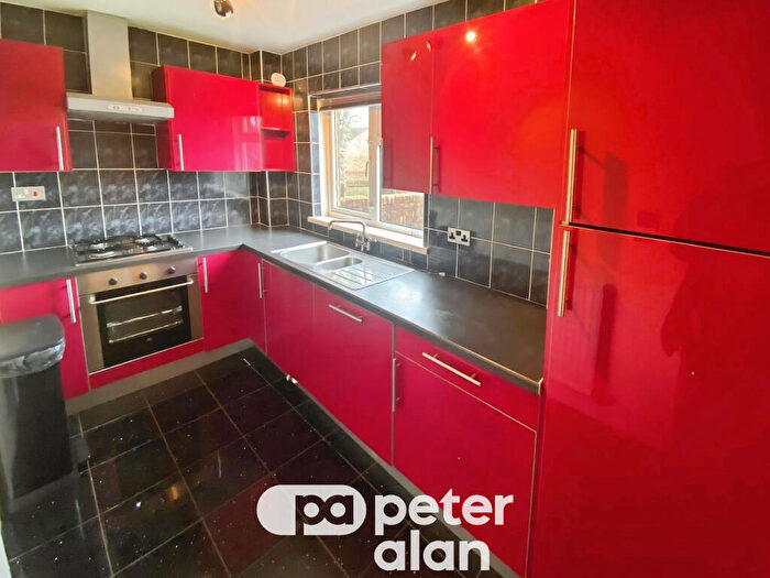 1 Bedroom Flat To Rent In Pant-yr-Eos, Aberdare, CF44