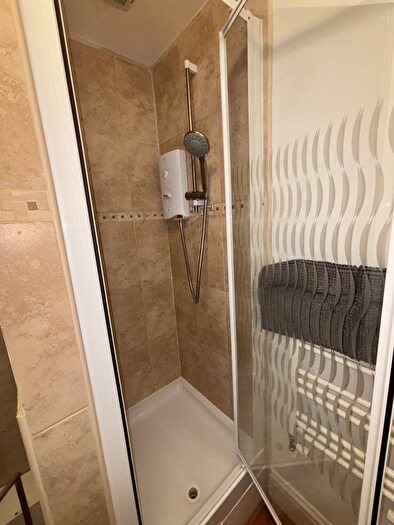 5 Bedroom Flat To Rent In Belgrave Road, Bristol, BS8
