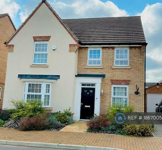 4 Bedroom Detached House To Rent In Montague Crescent, Brooklands, Milton Keynes, MK10