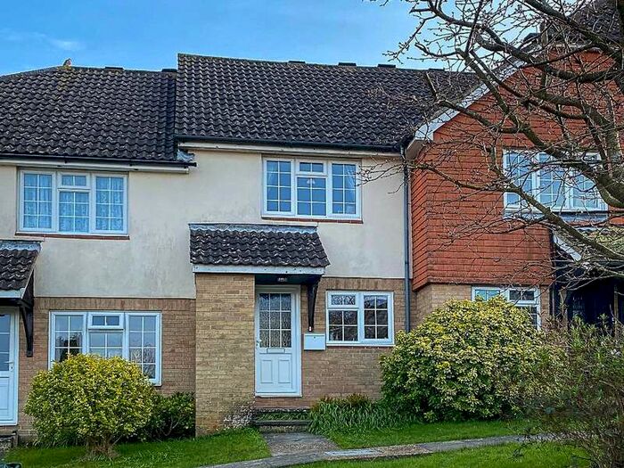 Houses for sale & to rent in TN21 0DG, Maynards Green Road, Horam