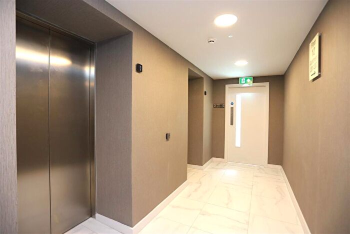 1 Bedroom Apartment To Rent In Greengate, Greengate, Salford, M3