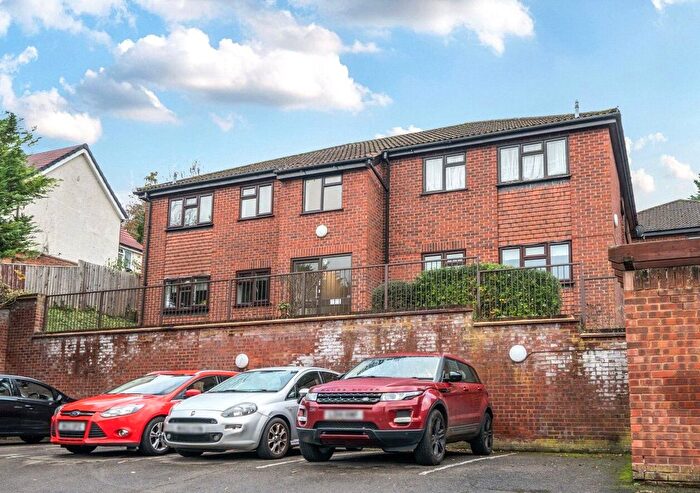 2 Bedroom Flat To Rent In Kaybridge Close, High Wycombe, Buckinghamshire, HP13