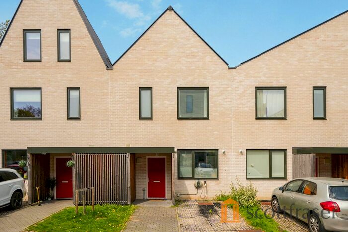 3 Bedroom Terraced House To Rent In Dora Carr Close, Headington, Oxford, OX3